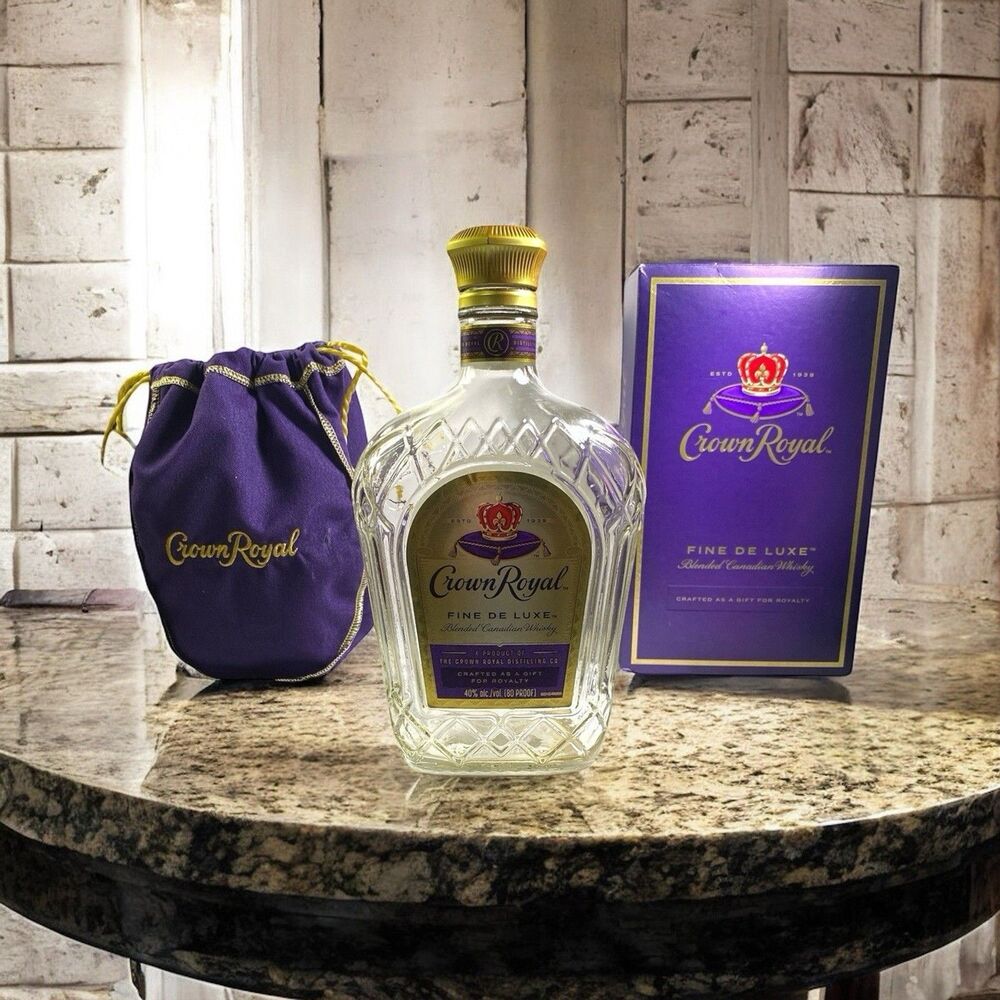 Crown Royal Fine De Luxe Empty 750ml Bottle Purple Bag Box Whiskey Bar Decor